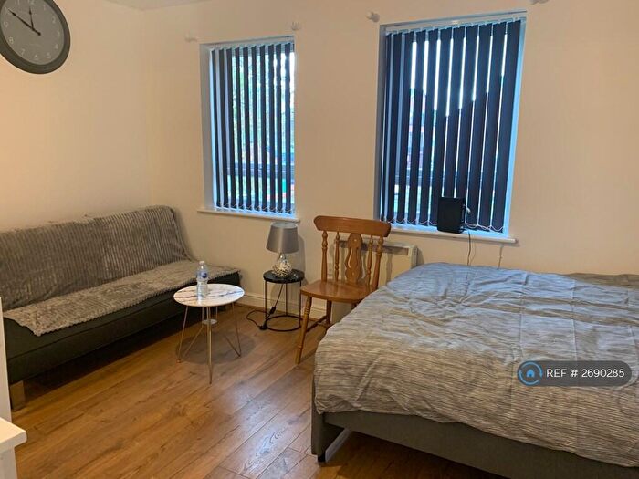 1 Bedroom Flat To Rent In Coleridge Street, Liverpool, L6