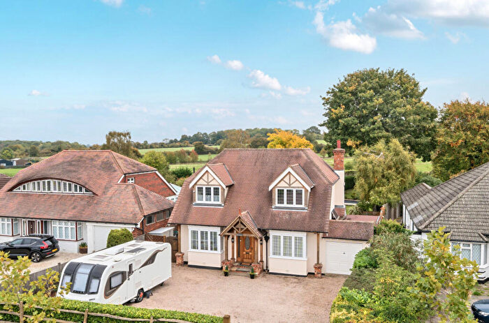 5 Bedroom Detached House For Sale In Chelsfield Lane, Orpington, Kent, BR6