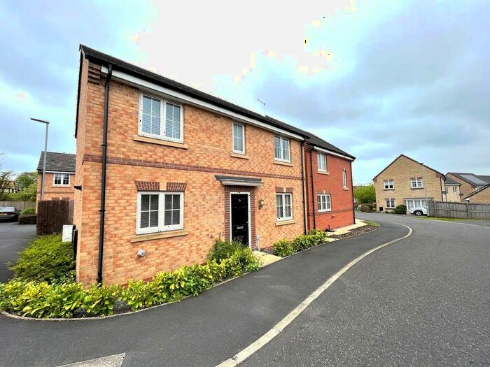 3 Bedroom Detached House To Rent In Oak Leaf Drive, Bamber Bridge, PR5