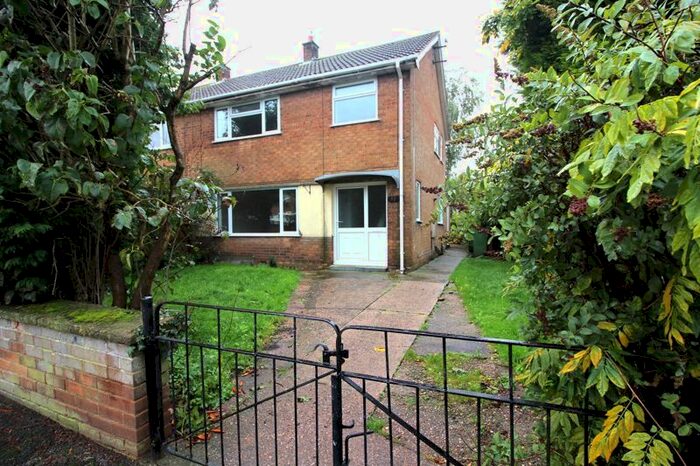 3 Bedroom Semi-Detached House For Sale In Manor Close, Walesby, Newark, NG22