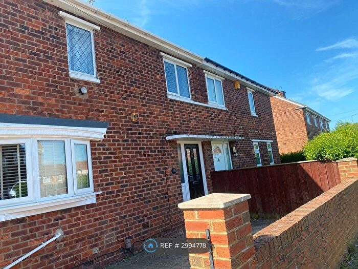 3 Bedroom Semi-detached House To Rent In Newlyn Green, Middlesbrough, TS3