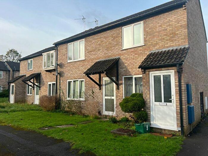 2 Bedroom Flat To Rent In York Close, Bristol, BS34