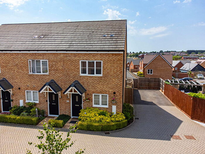 2 Bedroom End Of Terrace House For Sale In Prunus Drive, Wellingborough, NN8