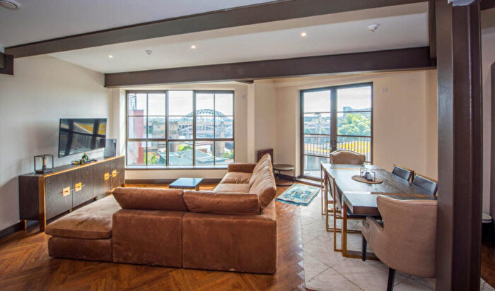 2 Bedroom Apartment To Rent In Clavering Place, Newcastle, NE1