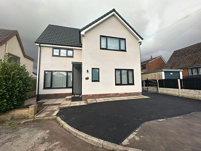 4 Bedroom Detached House To Rent In Crookhurst Avenue, Billinge, Wigan, WN5