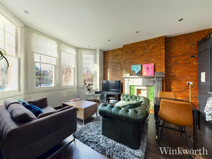 2 Bedroom Flat To Rent In Granville Gardens, London, W5