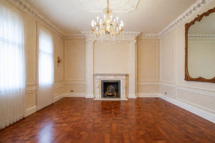 4 Bedroom Flat For Sale In Prince Consort Road, Kensington, SW7
