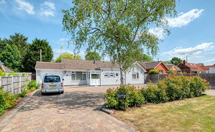 2 Bedroom Detached Bungalow For Sale In Haye Lane, Mappleborough Green, B80