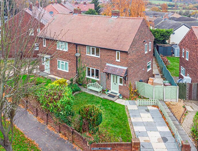 2 Bedroom Semi-Detached House For Sale In Grove Crescent, Wakefield, WF2