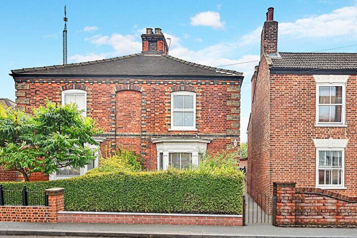 3 Bedroom Semi-Detached House For Sale In Dear Street, Market Rasen, LN8