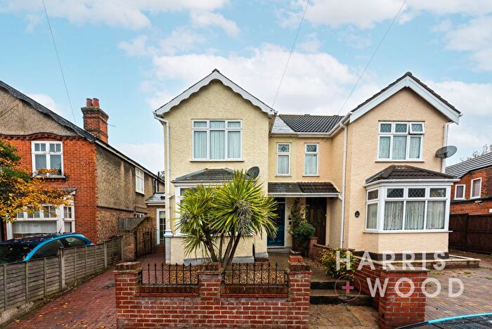 3 Bedroom Semi Detached House For Sale In Bourne Road, Colchester, CO2