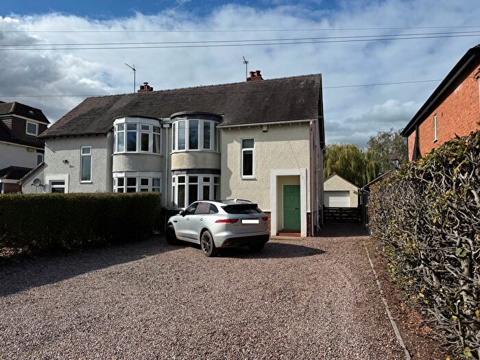 3 Bedroom Semi-Detached House To Rent In Stafford Road, Penkridge, ST19
