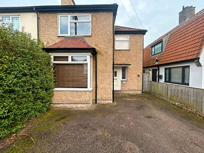 2 Bedroom Semi Detached House To Rent In Coleridge Road, Cambridge, CB1