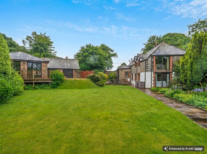 6 Bedroom Barn Conversion For Sale In Kingston, TQ7