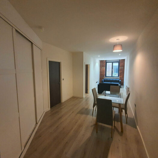 3 Bedroom Apartment To Rent In Conditioning House, Cape Street, Bradford, Yorkshire, BD1