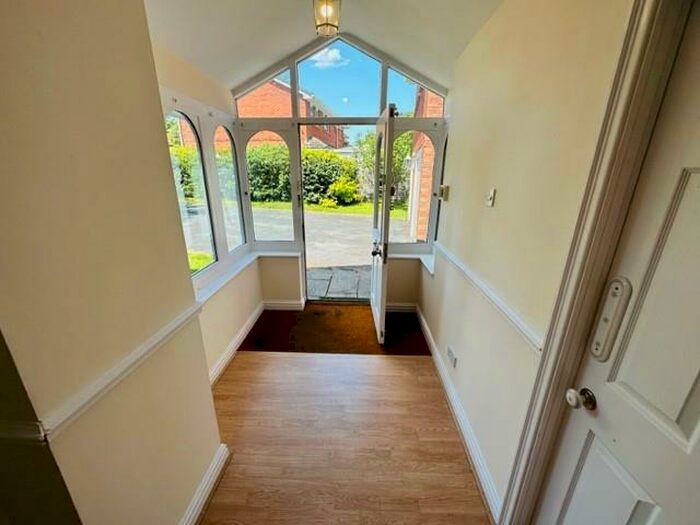 4 Bedroom Detached House To Rent In Shottery Close, Sutton Coldfield, West Midlands, B76