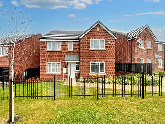5 Bedroom Detached House For Sale In North Hill Close, Easington, Peterlee, Durham, SR8