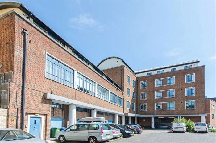 1 Bedroom Flat To Rent In Grange Yard, London, SE1