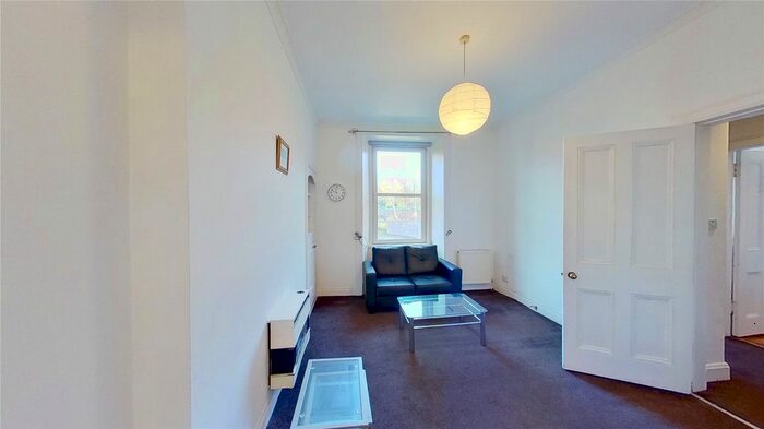 1 Bedroom Flat To Rent In Wardlaw Street, Edinburgh, EH11