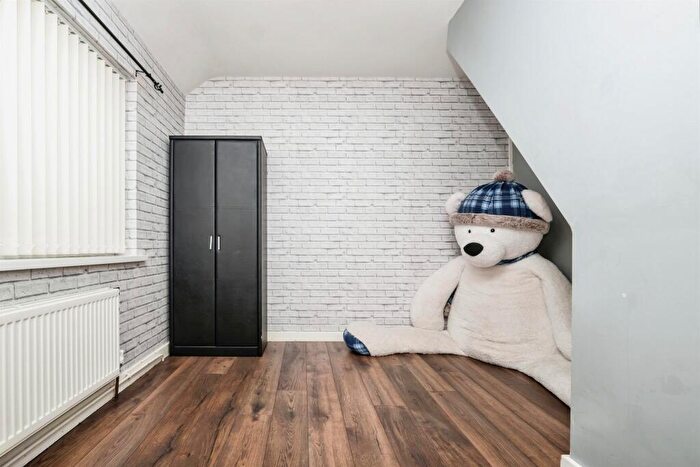 3 Bedroom Terraced House For Sale In Queslett Road, Birmingham, B43