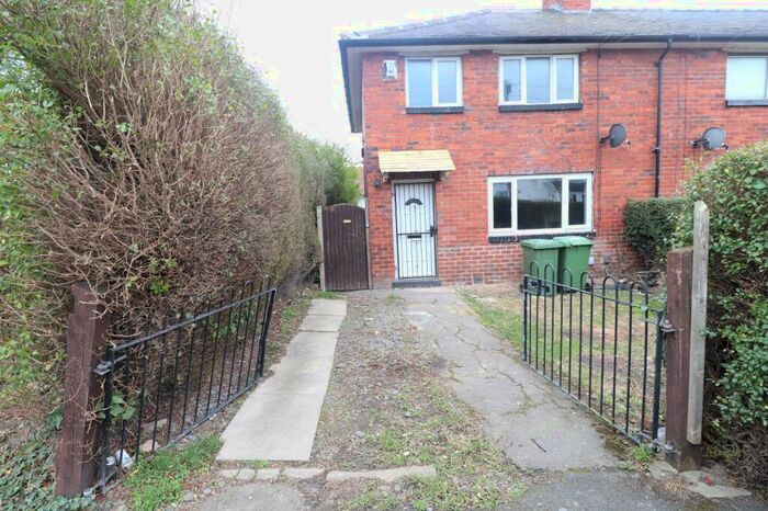 3 Bedroom House To Rent In St. Alban Crescent, Leeds, West Yorkshire, Uk, LS9