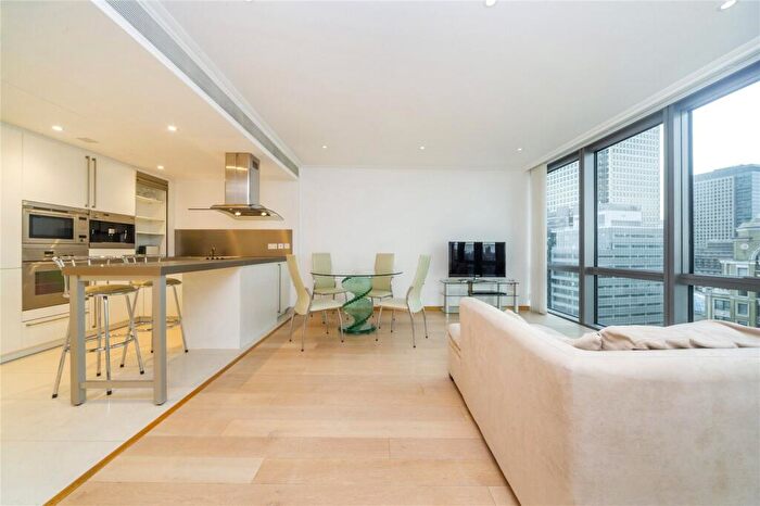1 Bedroom Flat To Rent In West India Quay, Hertsmere Road, E14