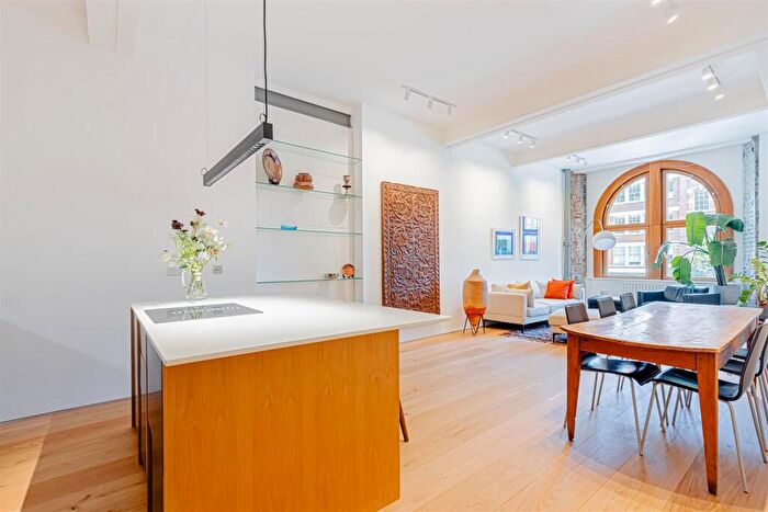 1 Bedroom Apartment For Sale In City Road, Islington, EC1V