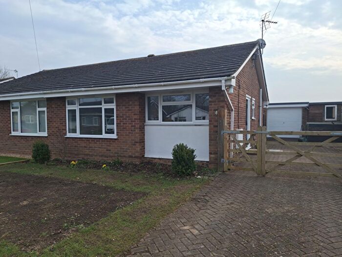 2 Bedroom Detached Bungalow To Rent In Orchard Close, Great Hale, Sleaford, NG34