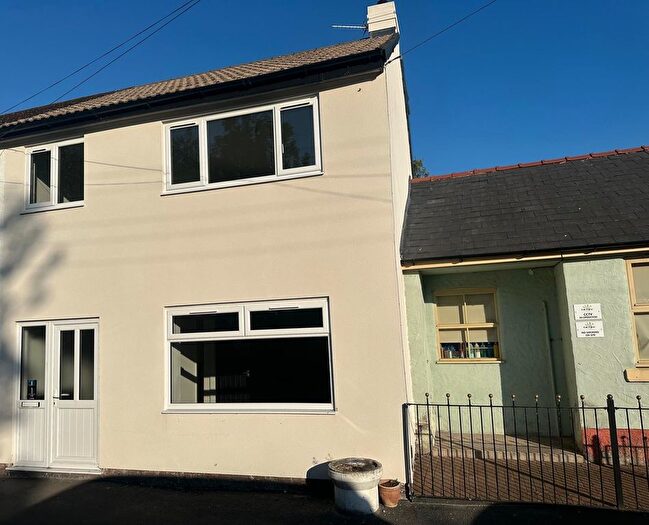 3 Bedroom Semi-Detached House To Rent In Mill Lane, Frodsham, WA6