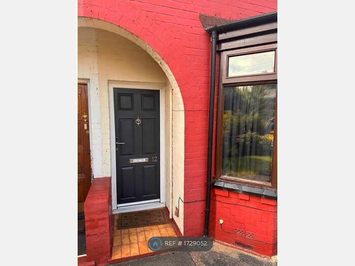 2 Bedroom Terraced House To Rent In Merrivale Road, Smethwick, B66