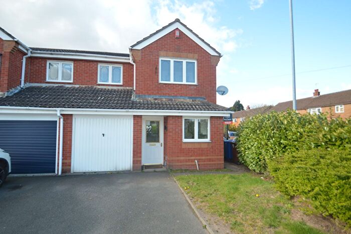 3 Bedroom Semi-Detached House To Rent In The Broches, Norton Canes, Cannock, WS11