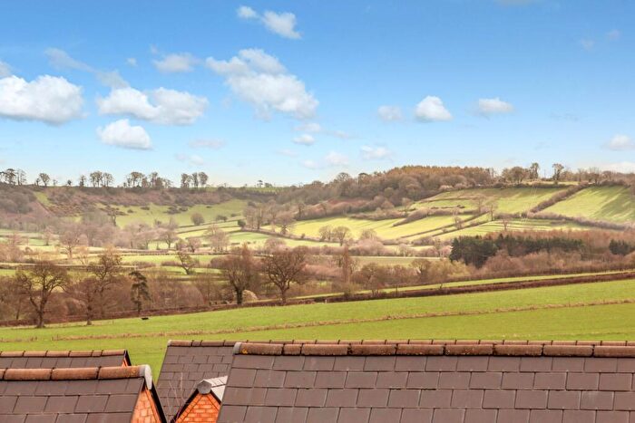 3 Bedroom Semi-Detached House For Sale In Great Mead, Yeovil, BA21