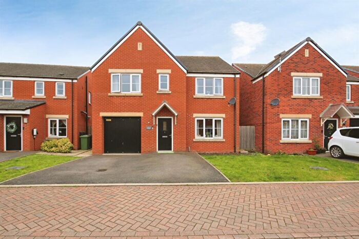 5 Bedroom Detached House For Sale In Fenton Close, Hampton Gardens, Peterborough, PE7