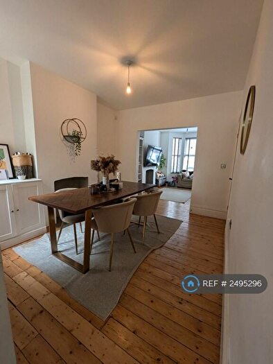 3 Bedroom Terraced House To Rent In Edridge Road, London, CR0