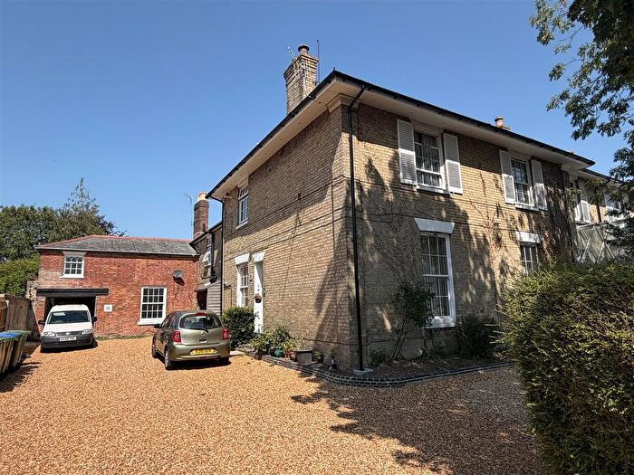 2 Bedroom Property To Rent In Anglesea Road, Southampton, SO15