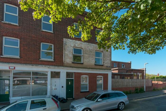 4 Bedroom Maisonette To Rent In Westbury Road, Westgate-On-Sea, CT8