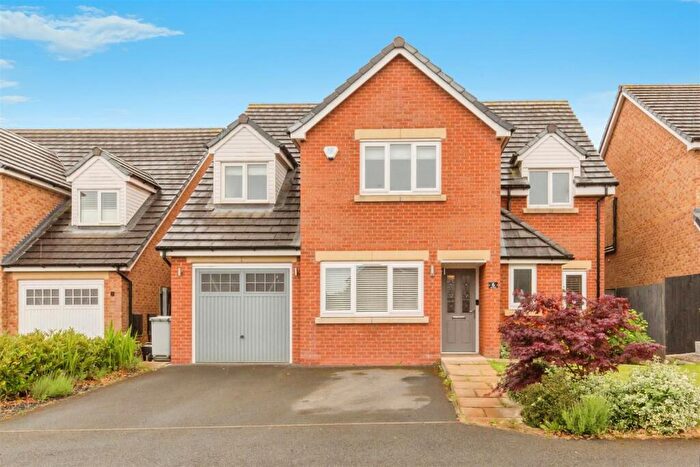 5 Bedroom Detached House For Sale In Ellis Close, Shavington, Crewe, CW2