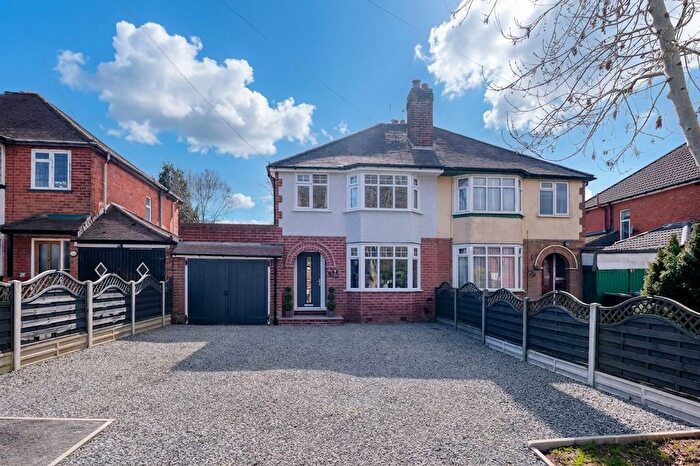 3 Bedroom Semi-Detached House For Sale In Whetty Lane, Rednal, B45