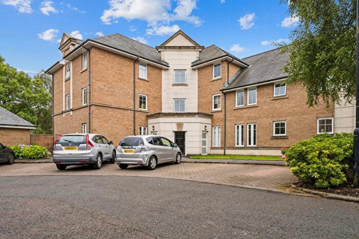 3 Bedroom Flat For Sale In A Pollokshields Square, Pollokshields, Glasgow, G41