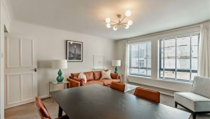 2 Bedroom Flat To Rent In Fulham Road, London, SW3