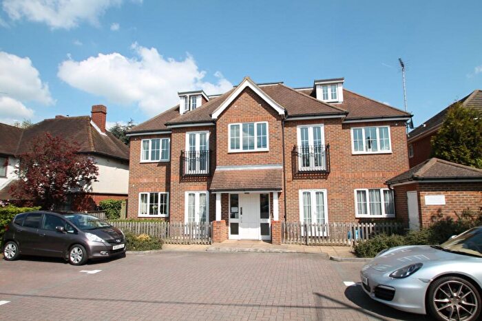 1 Bedroom Apartment To Rent In English Court, Reading Road, Winnersh, Wokingham, RG41