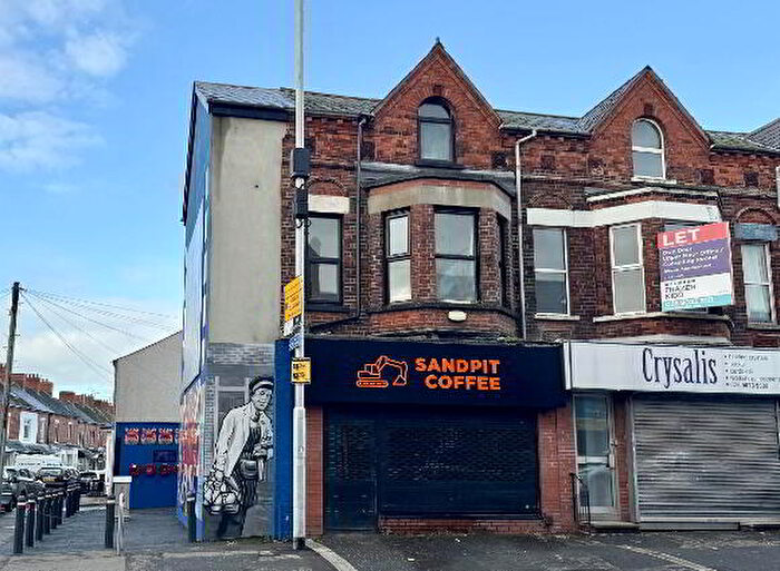 4 Bedroom TownHouse For Sale In Woodstock Road, Belfast, BT6