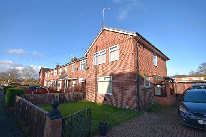 3 Bedroom End Of Terrace House For Sale In Romney Way, Little Neston, Neston, CH64
