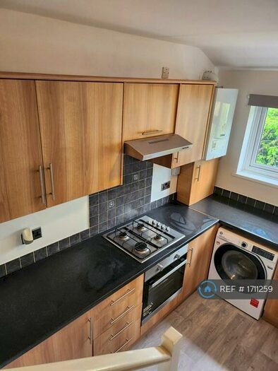 1 Bedroom Flat To Rent In Palmerston Road, London, N22
