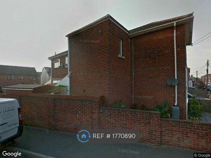 2 Bedroom Flat To Rent In Silcott Street, Colchester, CO7