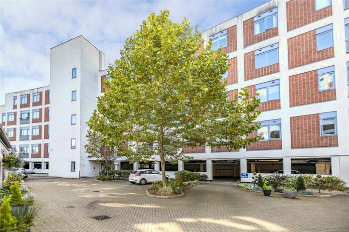 Property To Rent In Crouch End Hill, London, N8