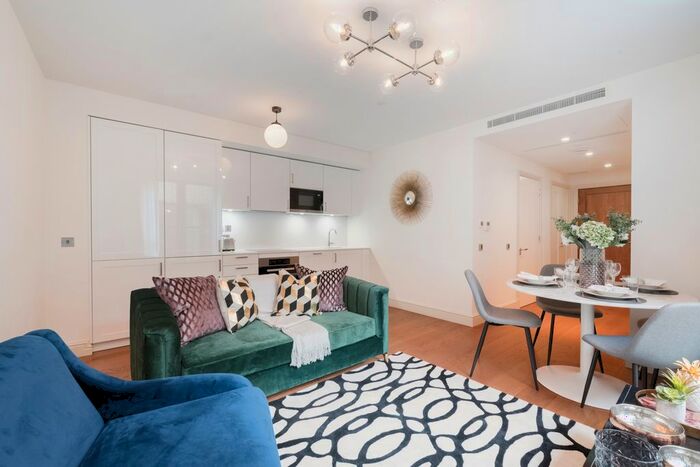 1 Bedroom Flat To Rent In Richmond Buildings, London, W1D