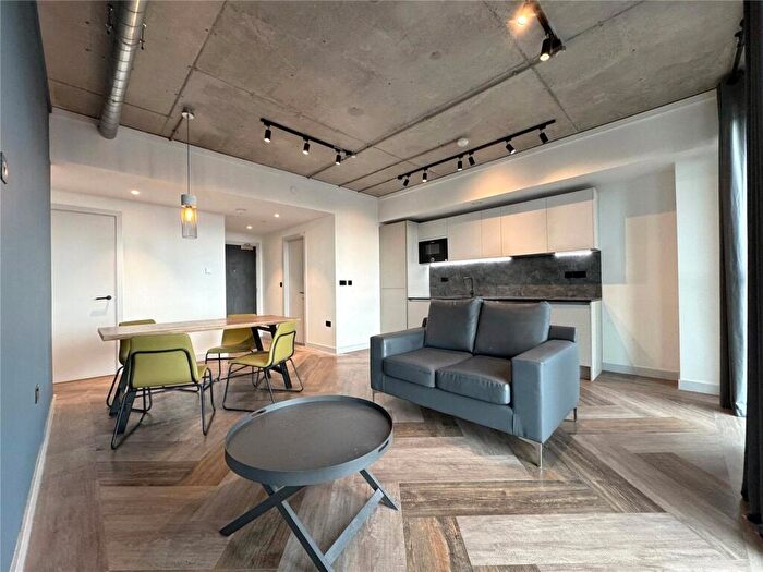 2 Bedroom Apartment To Rent In Bendix Street, Manchester, M4