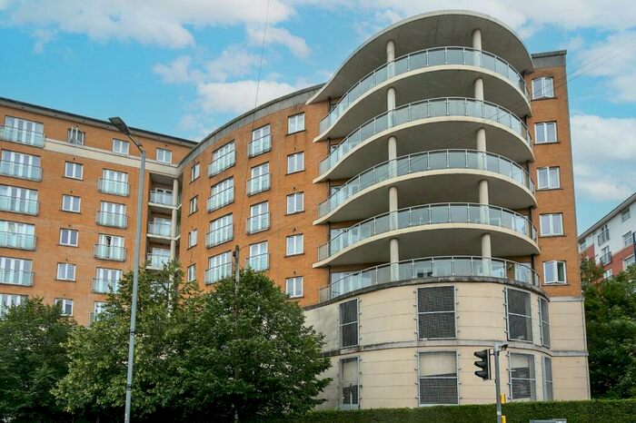 2 Bedroom Apartment To Rent In Selden Hill, Hemel Hempstead, Hertfordshire, HP2