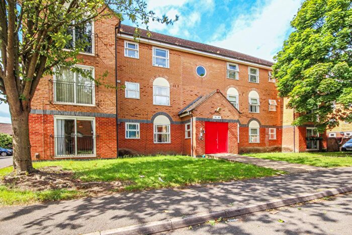 2 Bedroom Flat To Rent In James Close, Derby, DE1